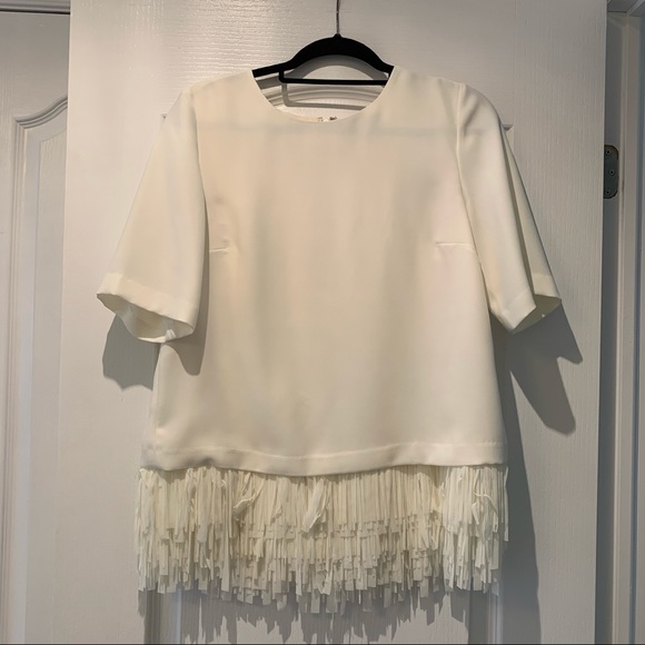 ⭐️Banana Republic Fringe Bottom Top - Picture 2 of 7